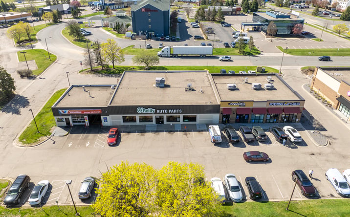 Pictures of Retail property located at 1988 Rahncliff Court, Eagan, MN 55122 for sales - image #1