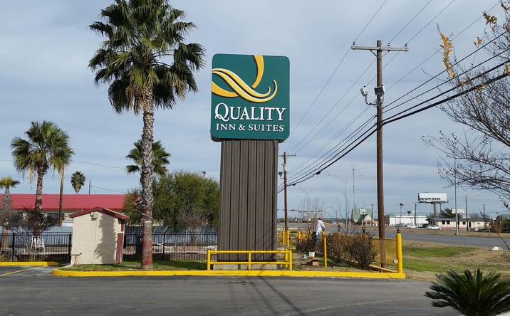 Pictures of Hospitality property located at 3616 Veterans Blvd, Del Rio, TX 78840 for sales - image #1