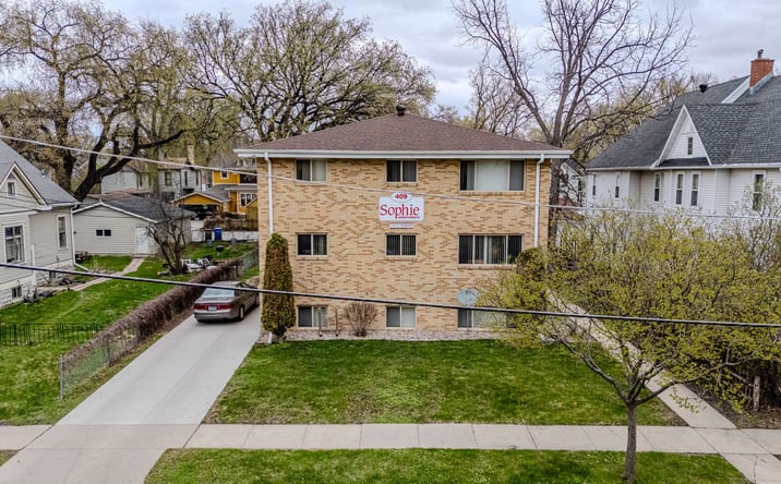 Pictures of Multifamily property located at 409 9th Ave S, Fargo, ND 58103 for sales - image #1