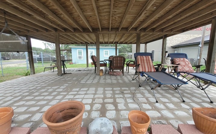 Pictures of Retail, Office, Mixed Use property located at 108 N HOOD ST, ROCKPORT, TX 78382 for sales - image #1