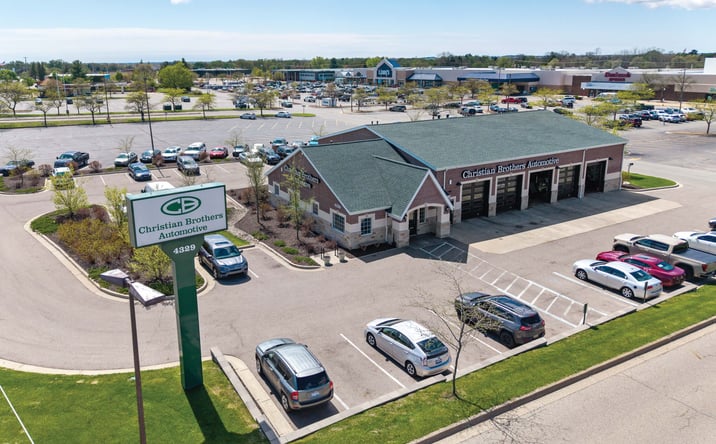 Pictures of Retail property located at 4329 Plainfield Ave NE, Grand Rapids, MI 49525 for sales - image #1