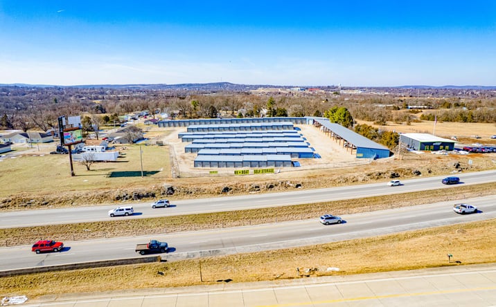 Pictures of Self Storage property located at 1020 Griffith St, Park Hills, MO 63601 for sales - image #1