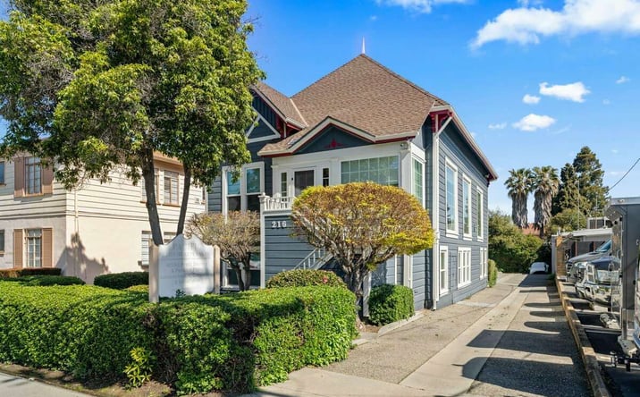 Pictures of Office property located at 216 N San Mateo Dr, San Mateo, CA 94401 for sales - image #1
