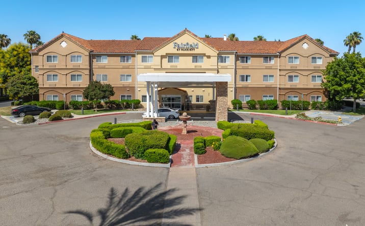 Pictures of Hospitality property located at 140 S Akers St, Visalia, CA 93291 for sales - image #1