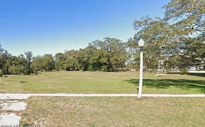 Pictures of Land property located at 1252-1270 Beach Boulevard, Biloxi, MS 39530 for sales - image #1
