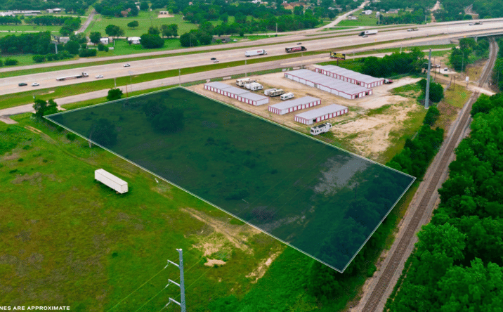 Pictures of Land property located at 18577 S IH 35, Bruceville, TX 76630 for sales - image #1