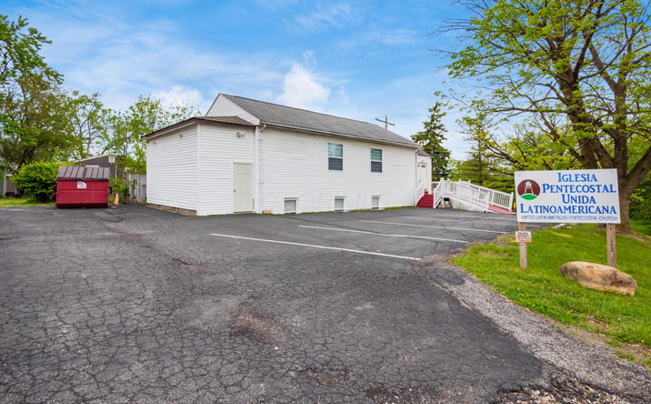 Pictures of Business for Sale property located at 377 Mix Ave Avenue, Columbus, OH 43228 for sales - image #1