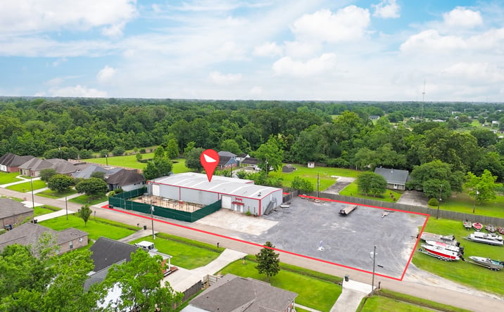 Pictures of Industrial property located at 41107 Don Lou Drive, Gonzales, LA 70737 for sales - image #1
