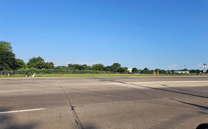 Pictures of Industrial, Land, Self Storage property located at 2507 Spur 469, Ennis, TX 75119 for sales - image #1