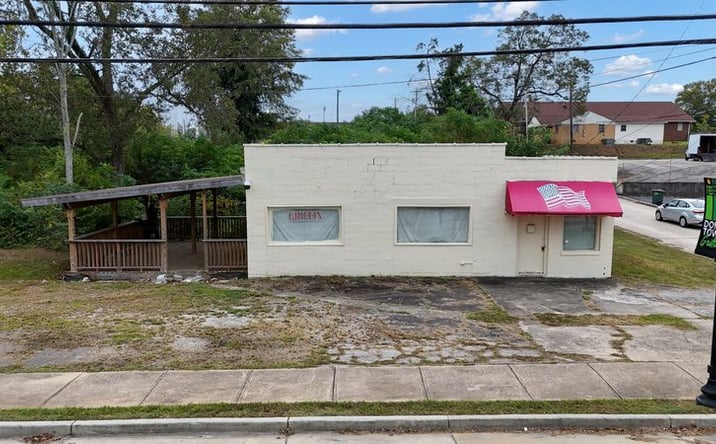 Pictures of Office, Mixed Use, Land property located at 406 East Solomon Street, Griffin, GA 30223 for sales - image #1