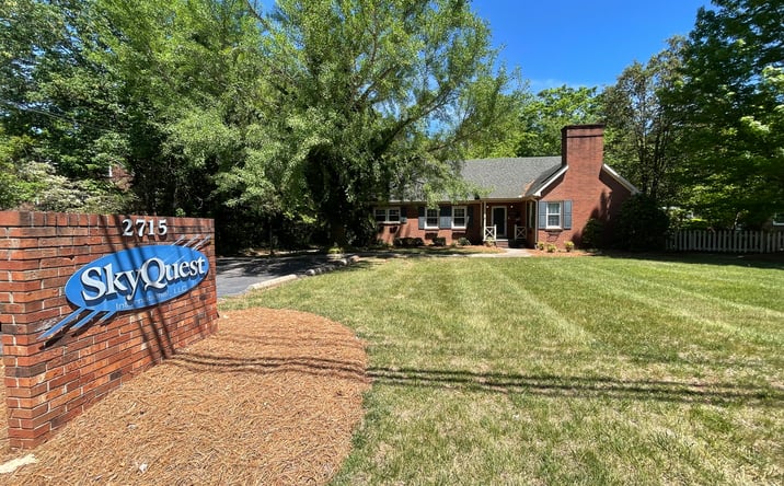 Pictures of Office property located at 2715 Reynolda Road, Winston-Salem, NC 27106 for sales - image #1