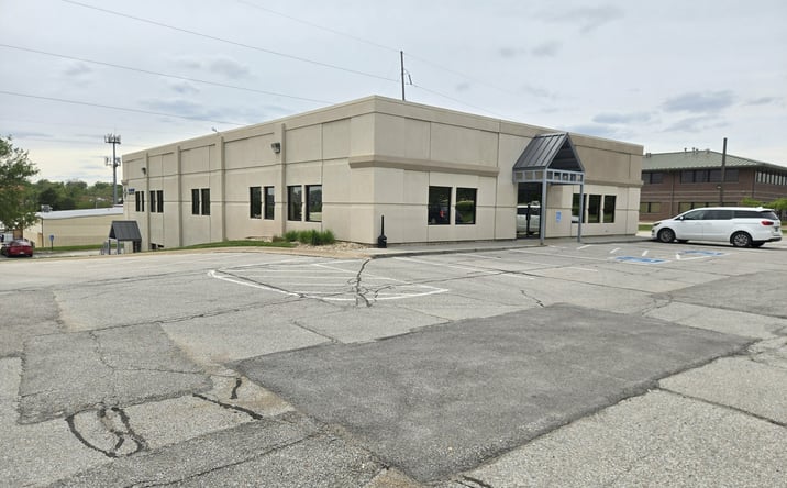 Pictures of Office property located at 5022 South 114th Street, Omaha, NE 68137 for sales - image #1