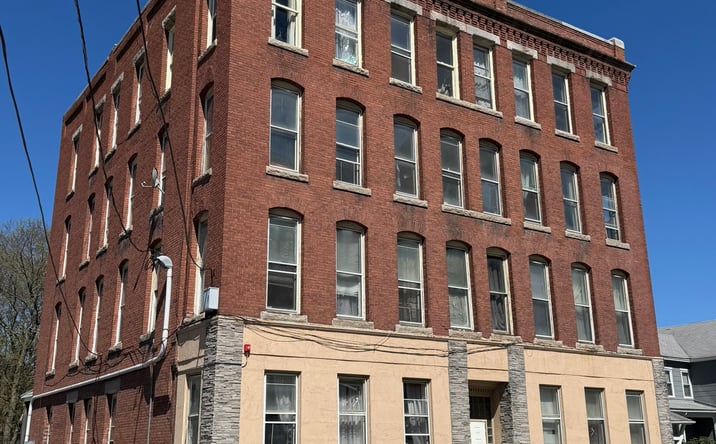 Pictures of Multifamily property located at 112 School Street, Clinton, MA 01510 for sales - image #1
