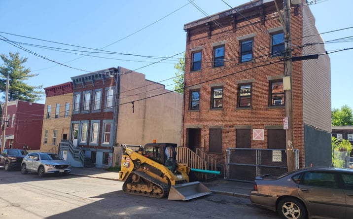 Pictures of Mixed Use property located at 126-132 Clinton St, Albany, NY 12202 for sales - image #1