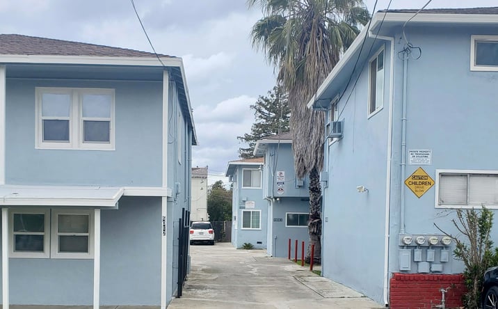 Pictures of Multifamily property located at 6006-6012 Martin Luther King Jr Blvd, Sacramento, CA 95824 for sales - image #1