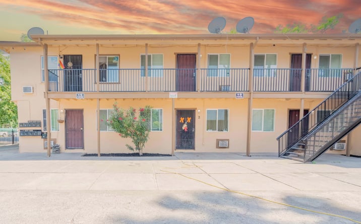 Pictures of Multifamily property located at 623-627 N Edison St, Stockton, CA 95203 for sales - image #1