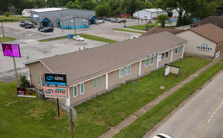 Pictures of Office, Retail property located at 1113 N COURT Street, Marion, IL 62959 for sales - image #1