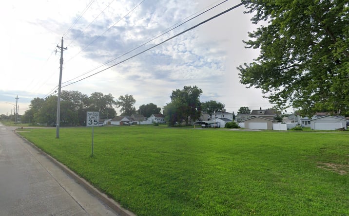 Pictures of Land property located at 226 E 1st Avenue, Milan, IL 61264 for sales - image #1