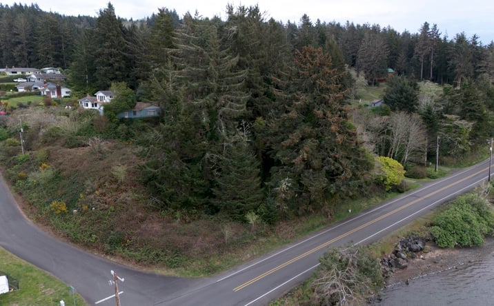Pictures of Land, Multifamily property located at TL 2900 SE Yaquina View Drive, Newport, OR 97365 for sales - image #1