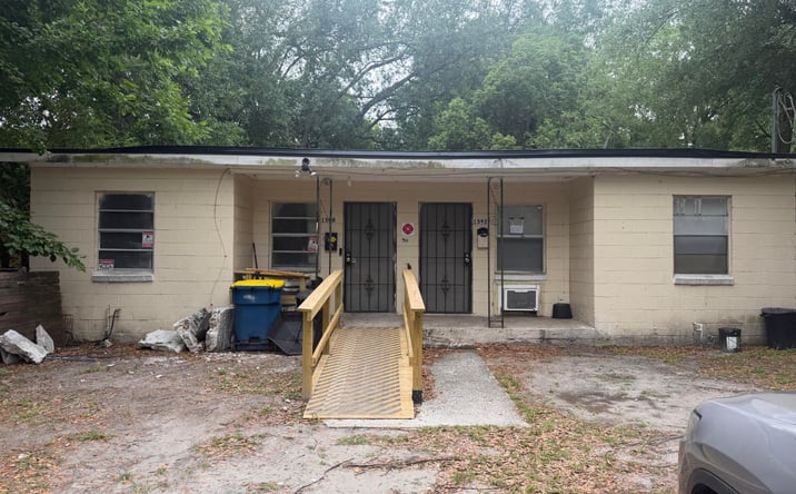Pictures of Multifamily property located at 1590 W 28TH Street, Jacksonville, FL 32209 for sales - image #1