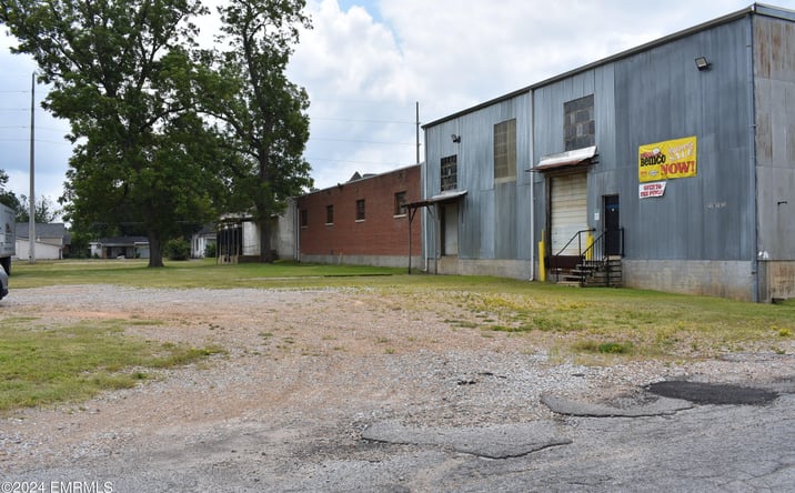 Pictures of Industrial property located at 200 S 26th Avenue, Meridian, MS 39301 for sales - image #1