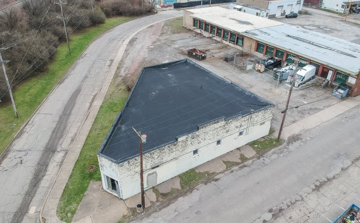 Pictures of Industrial property located at 97 HELEN ST, MC KEES ROCKS, PA 15136-2862 for sales - image #1