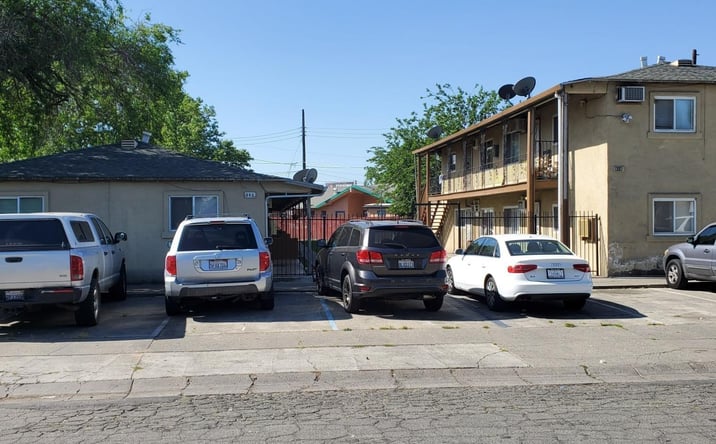 Pictures of Multifamily property located at 810-820 Lampasas, Sacramento, CA 95815-2271 for sales - image #1