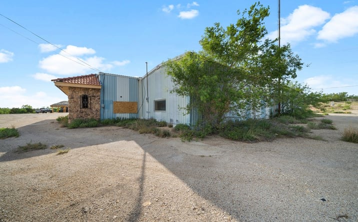 Pictures of Office, Industrial property located at 2008 W I-20, Big Spring, TX 79720 for sales - image #1