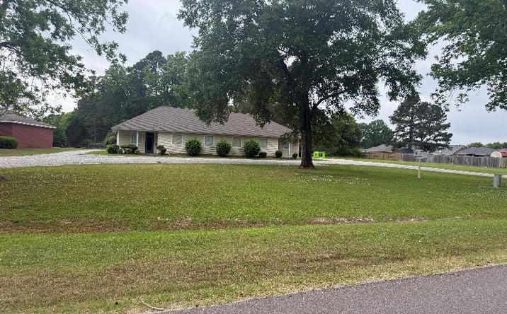 Pictures of Office property located at 195 Gossum Switch Road, Wetumpka, AL 36092 for sales - image #1
