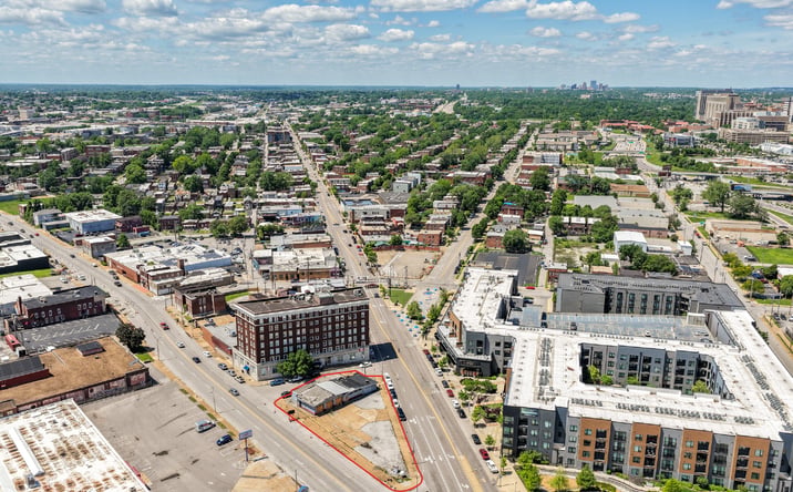 Pictures of Retail, Land property located at 4014 Chouteau Avenue, St. Louis, MO 63110 for sales - image #1