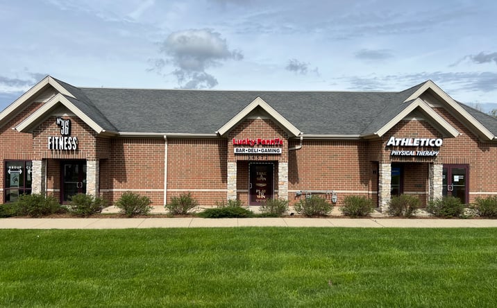 Pictures of Retail property located at 34572 U.S. 45, Third Lake, IL 60030 for sales - image #1