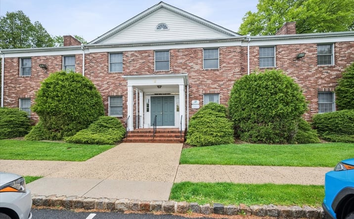 Pictures of Office property located at 1130 US HWY 202, RARITAN, NJ 08869-1490 for sales - image #1