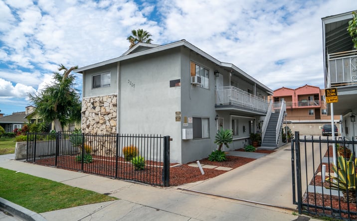 Pictures of Multifamily property located at 6641 North Hammond Avenue, Long Beach, CA 90805 for sales - image #1