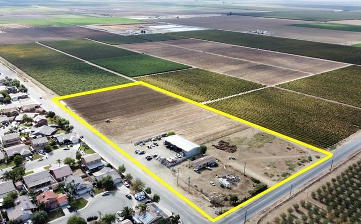 Pictures of Land property located at 1777 S. Comanche Dr., Arvin, CA 93203 for sales - image #1