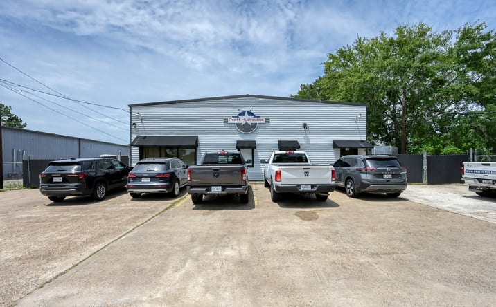 Pictures of Office, Industrial, Mixed Use property located at 508 BRYANT RD, CONROE, TX 77303-1762 for sales - image #1