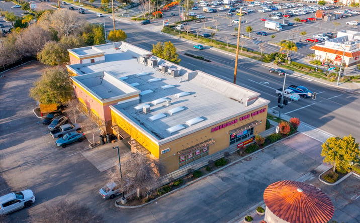 Pictures of Retail property located at 25185 MADISON AVE, MURRIETA, CA 92562-8977 for sales - image #1