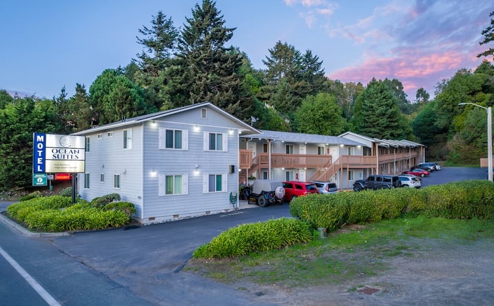 Pictures of Hospitality property located at 16045 LOWER HBR RD, BROOKINGS, OR 97415 for sales - image #1