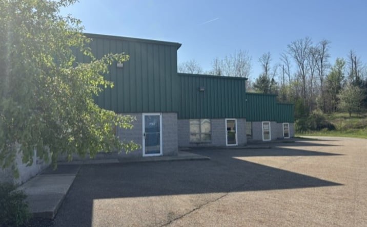 Pictures of Industrial property located at 10090 Queens Way, Chagrin Falls, OH 44023 for sales - image #1