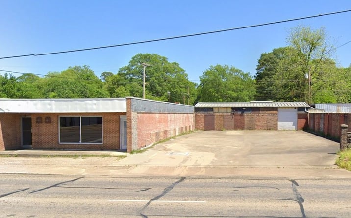 Pictures of Retail, Office, Mixed Use property located at 2324 TEXAS BLVD, TEXARKANA, TX 75501-3861 for sales - image #1