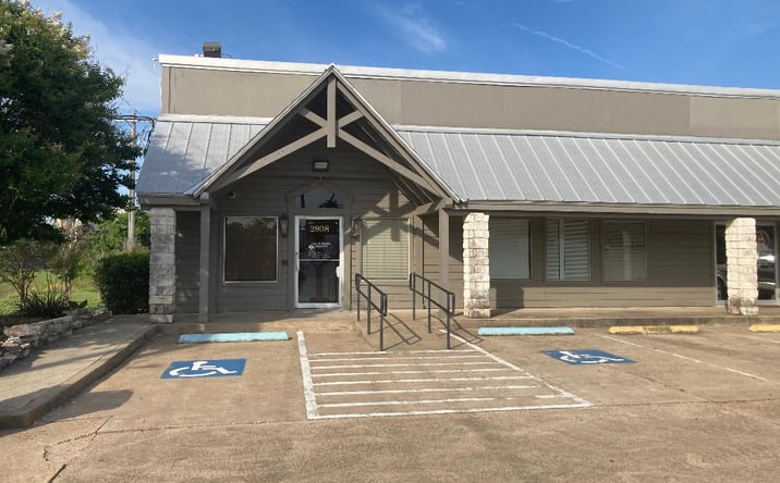 Pictures of Retail, Office, Industrial property located at 2700-2908 Finfeather Road, Bryan, TX 77801 for sales - image #1