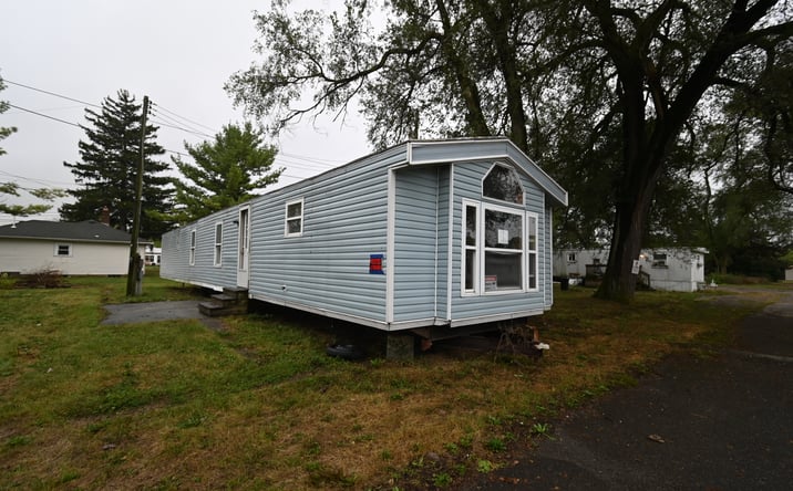 Pictures of Mobile Home Park property located at 1015 North Main Street, Marion, OH 43302 for sales - image #1
