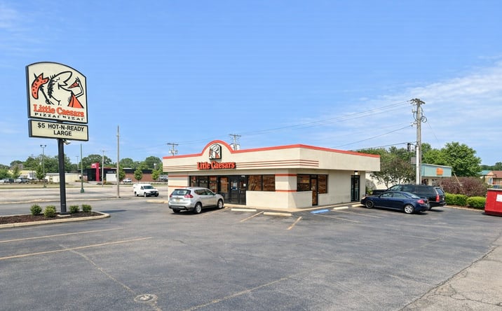 Pictures of Retail property located at 1409 WOODWARD AVE, MUSCLE SHOALS, AL 35661-2239 for sales - image #1