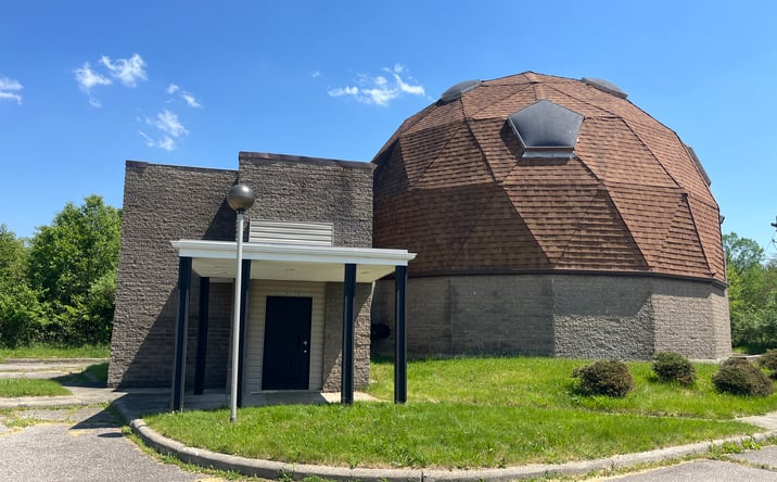 Pictures of Retail, Office, Special Purpose property located at 166 Currie Hall Parkway, Kent, OH 44240 for sales - image #1