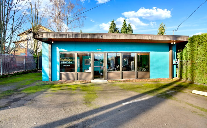 Pictures of Retail, Office property located at 5401 Northeast Cully Boulevard, Portland, OR 97218 for sales - image #1