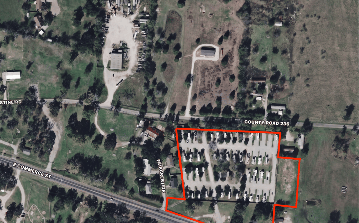 Pictures of Multifamily, Mobile Home Park, Business for Sale property located at E 1002 COMMERCE ST, FAIRFIELD, TX 75840 for sales - image #1