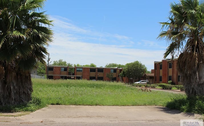 Pictures of Land property located at 325 Lozano St, Harlingen, TX 78550 for sales - image #1
