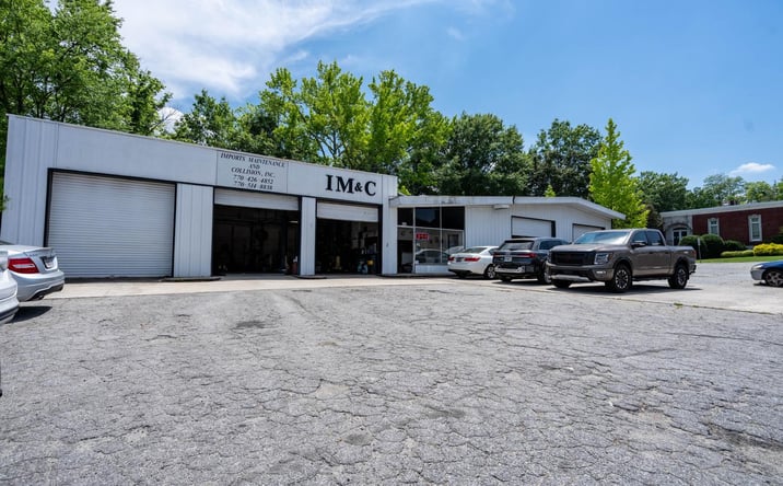Pictures of Retail property located at 522 ROSWELL ST SE, MARIETTA, GA 30060-2131 for sales - image #1