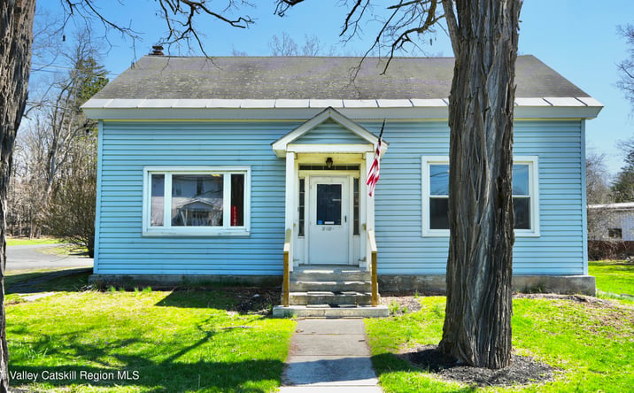 Pictures of Mixed Use, Office property located at 11184 State Route 32, Greenville, NY 12083 for sales - image #1