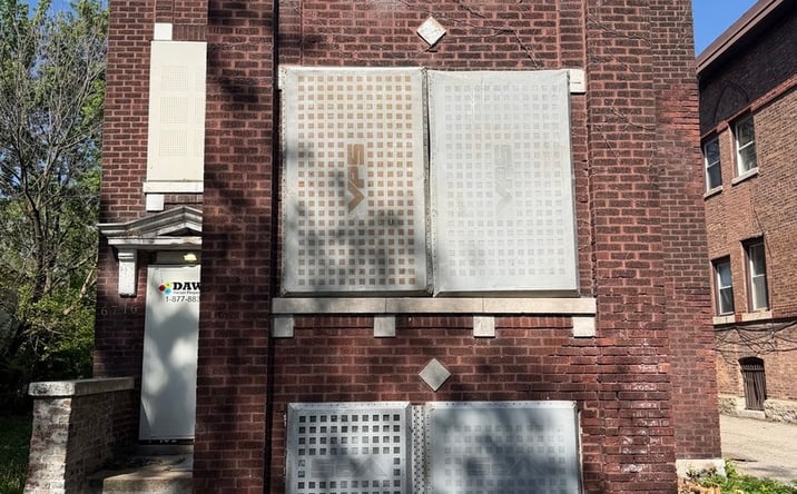 Pictures of Multifamily property located at 6716 S May Street, Chicago, IL 60621 for sales - image #1