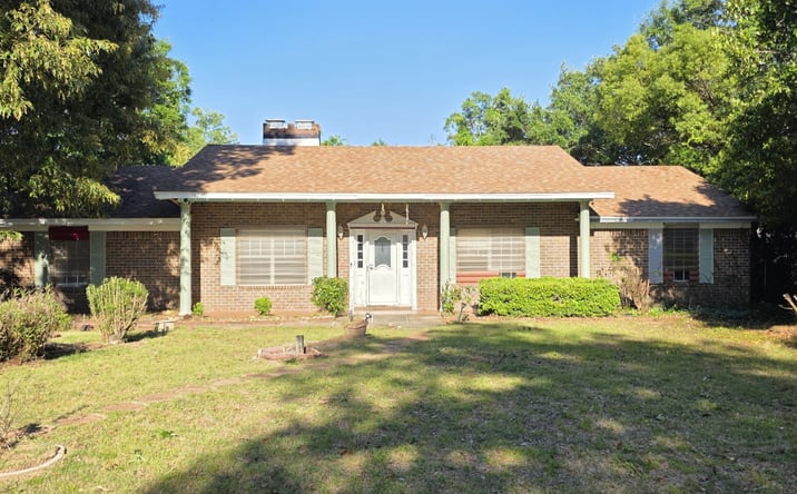 Pictures of Special Purpose property located at 8246 Chellie Rd, Pensacola, FL 32526 for sales - image #1